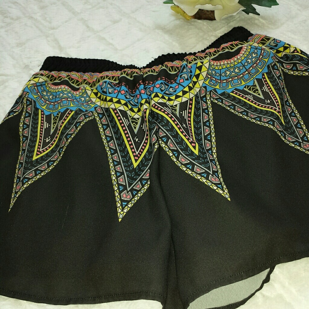 💙50% off  Jealous Tomato black shorts - Picture 2 of 4